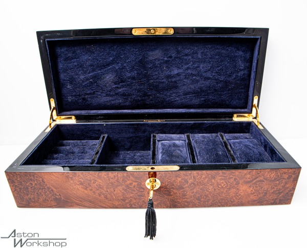 AM WALNUT VALET JEWELLERY BOX - AH1075